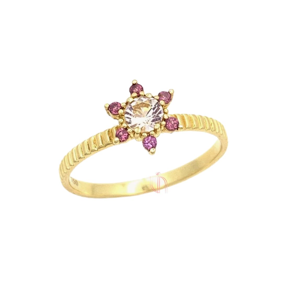 Anel Flor em Ouro Amarelo 18k com Rodolitas e Quatzo Rosa