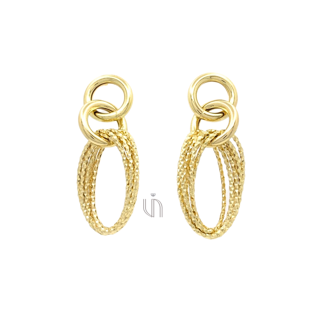 Brinco Oval Texturizado em Ouro Amarelo 18k